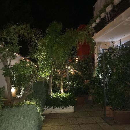 Holiday & House - Imparato Carini Costa Verde Εξωτερικό φωτογραφία