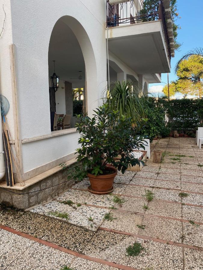 Holiday & House - Imparato Carini Costa Verde Εξωτερικό φωτογραφία
